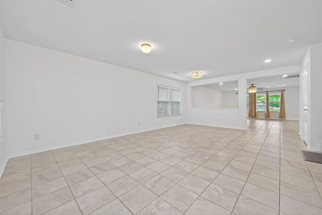 Photo of 4027 Lake Cypress Circle