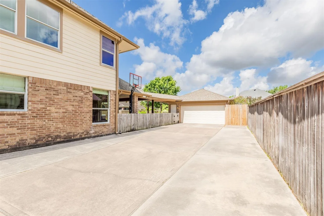 Photo of 1206 Paralee Drive