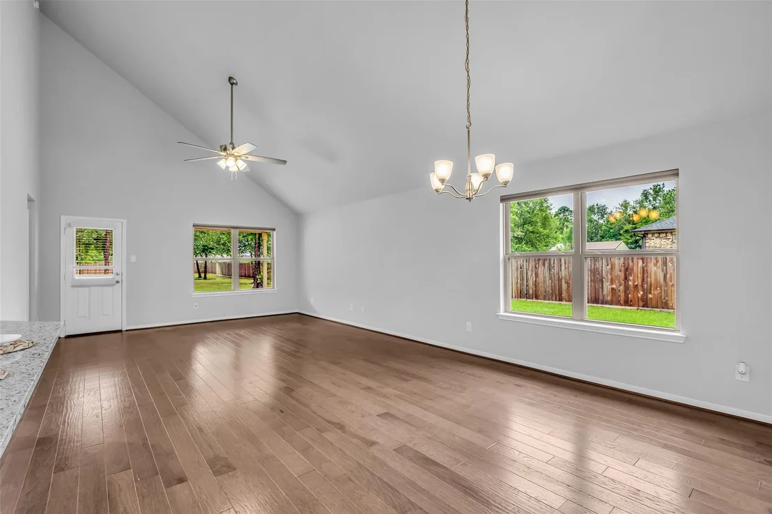 Photo of 9199 White Tail Drive