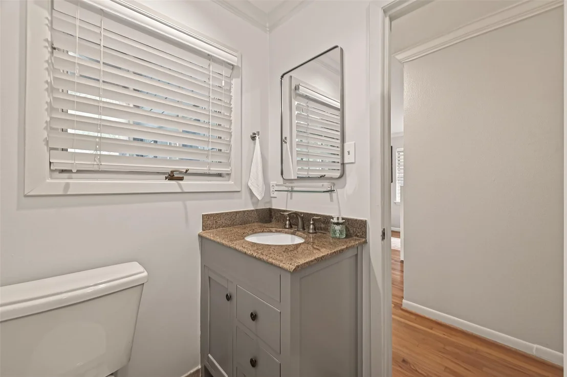 Photo of 10807 Oasis Drive