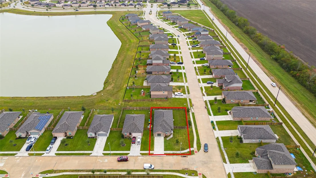 Photo of 9915 Garnet Grove Drive