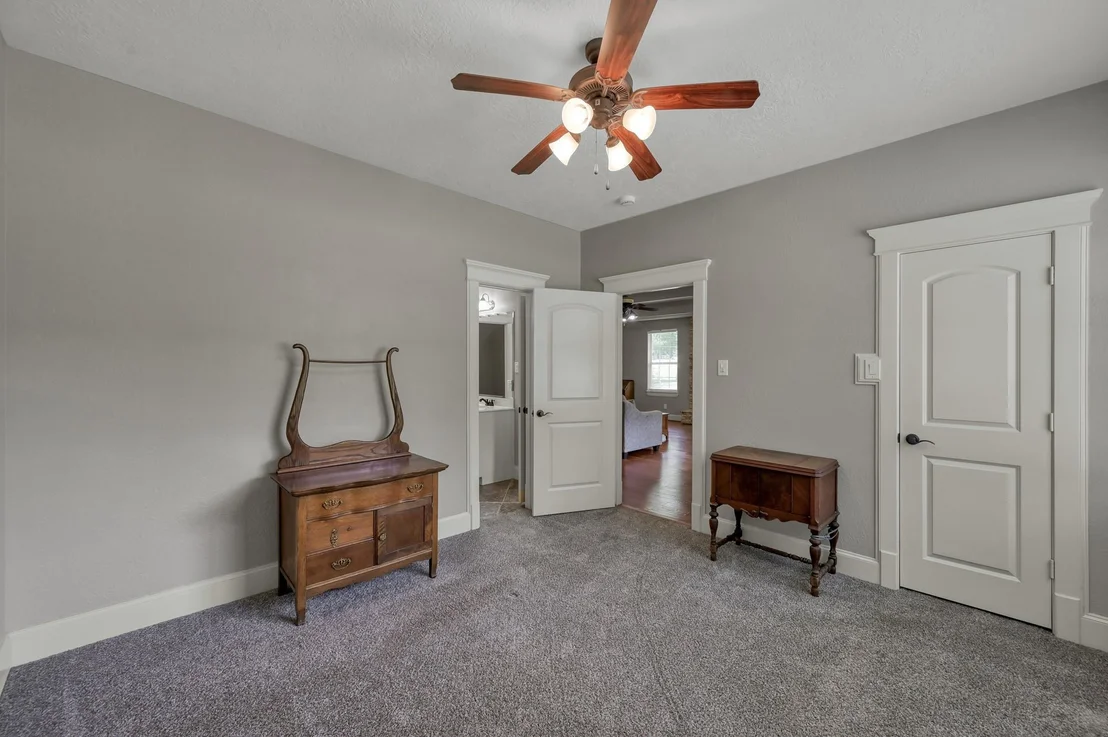 Photo of 107 Ebner Lake Front Drive