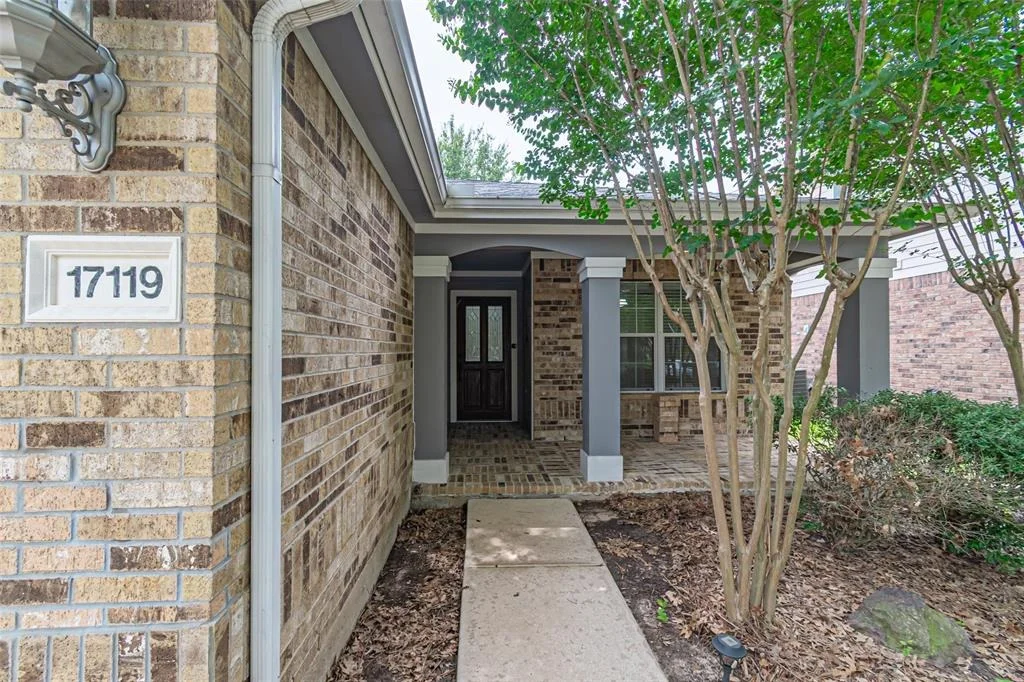 Photo of 17119 Shadow Ledge Drive