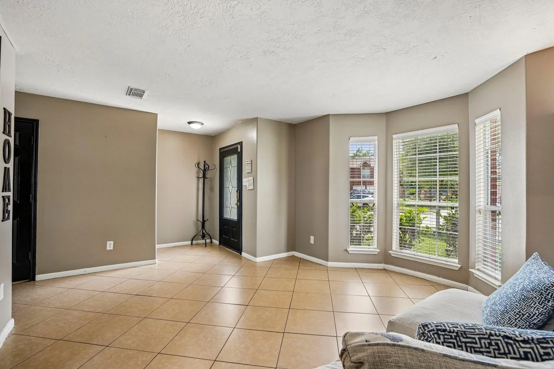 Photo of 5119 Laurynnbrook Drive
