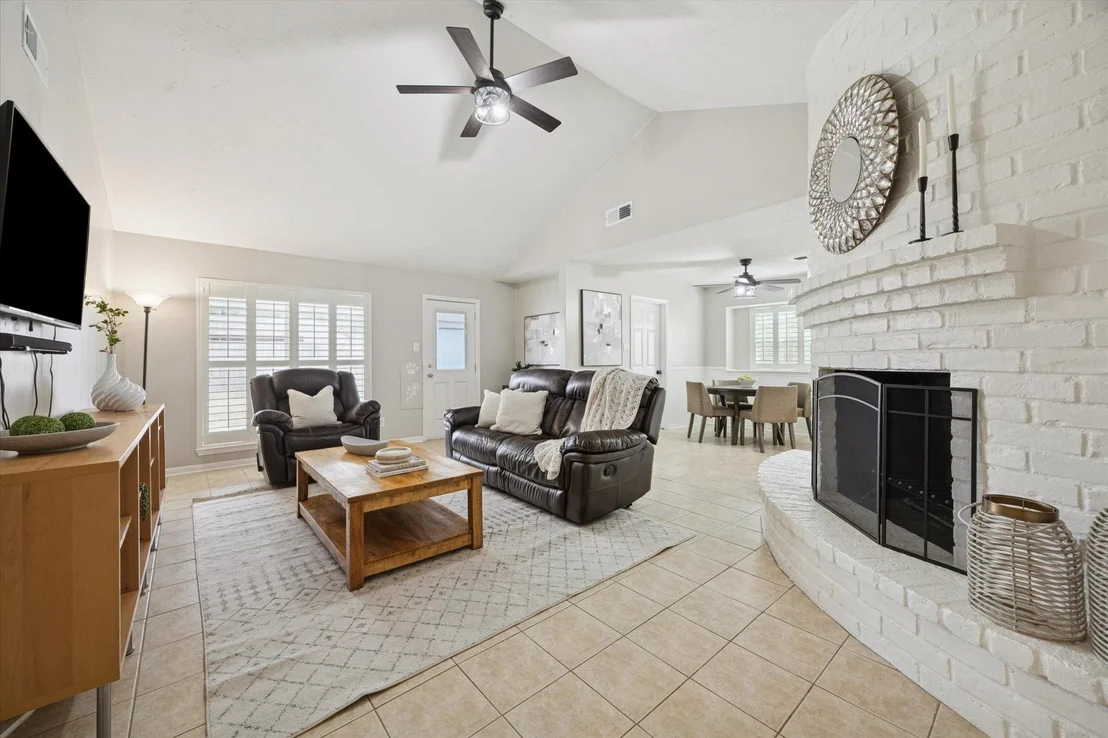 Photo of 5422 Golf Drive