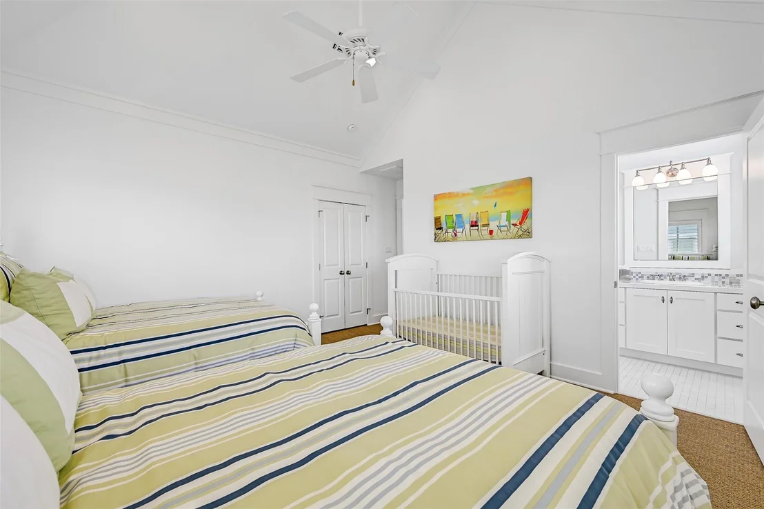 Photo of 11511 Beachside