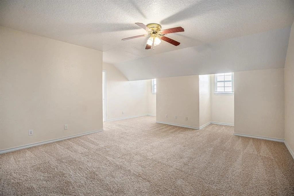 Photo of 16411 Halfmoon W