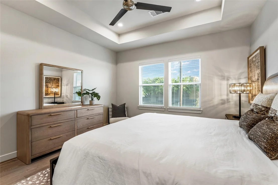 Photo of 3919 Willowbend Point Drive