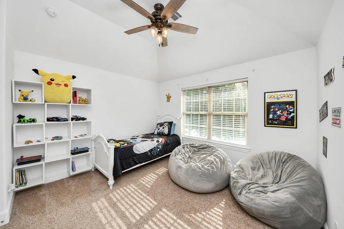 Photo of 2842 Walnut Crest Drive