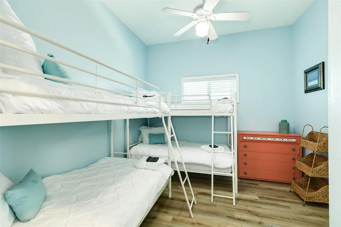 Photo of 4008 Ector