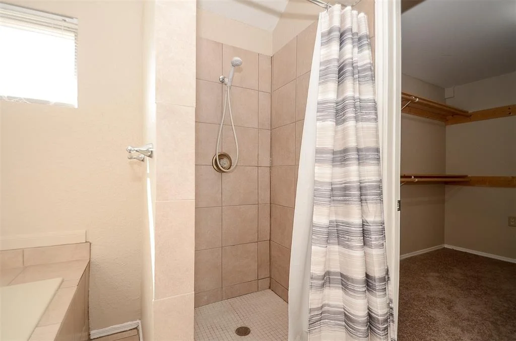 Photo of 1718 Foxlake Drive