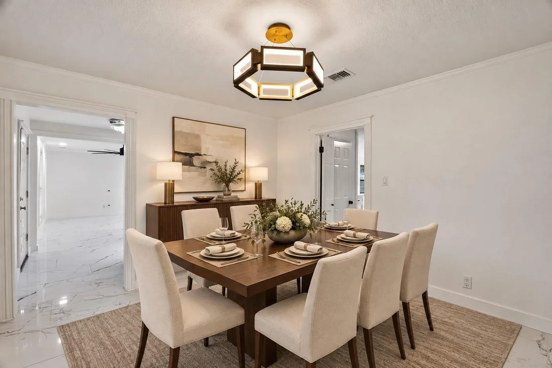 Photo of 18115 Longcliffe Drive