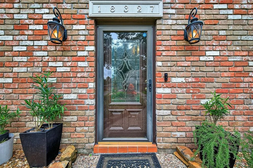 Photo of 18327 Forest Elms Drive