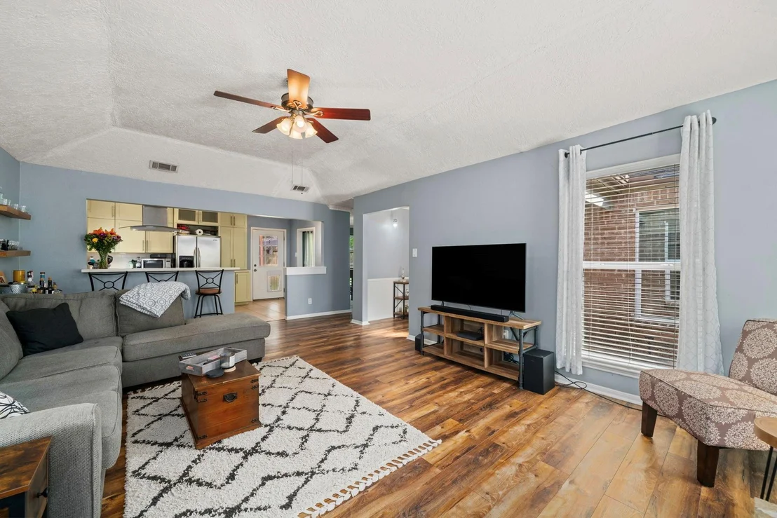 Photo of 2103 Cherry Bend Drive