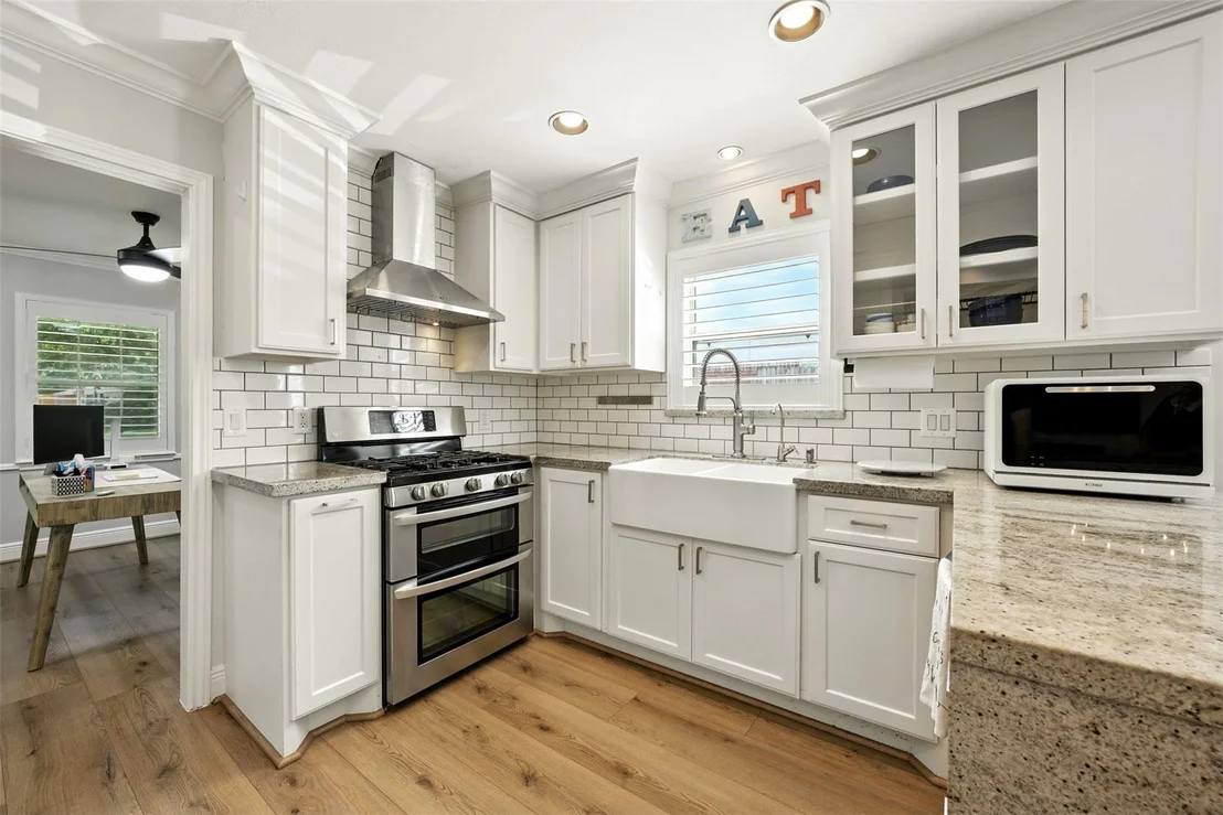 Photo of 10718 Chevy Chase Drive