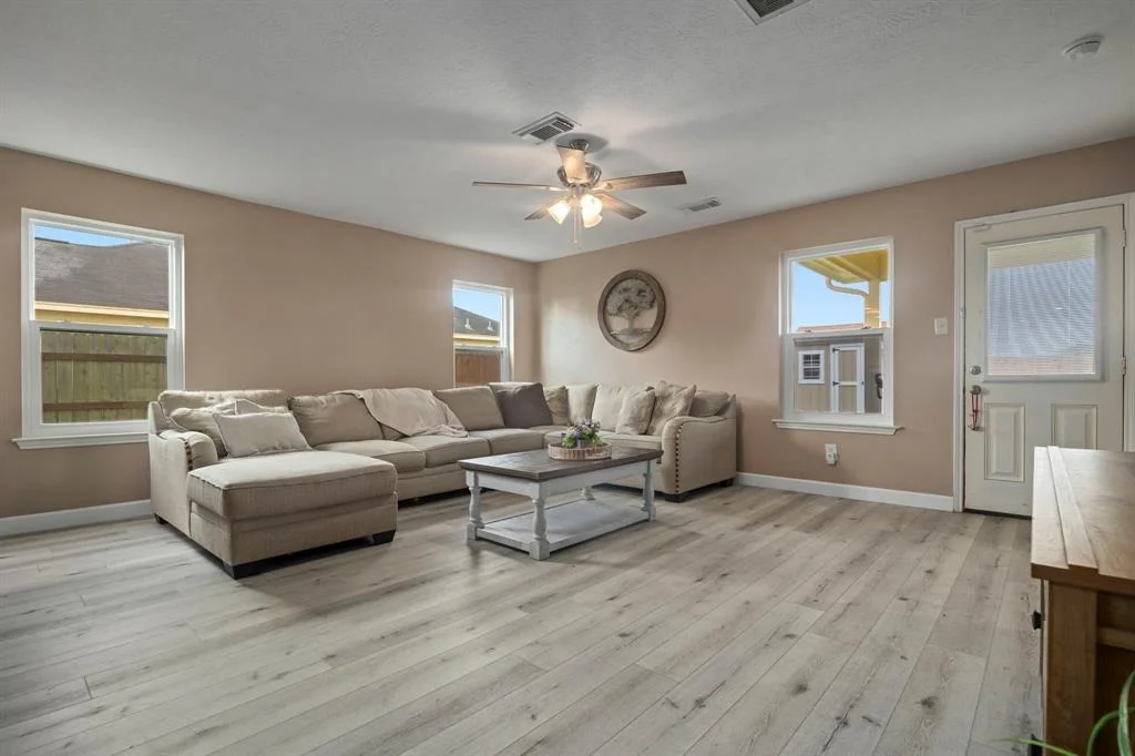 Photo of 926 Seabourne Meadows Drive