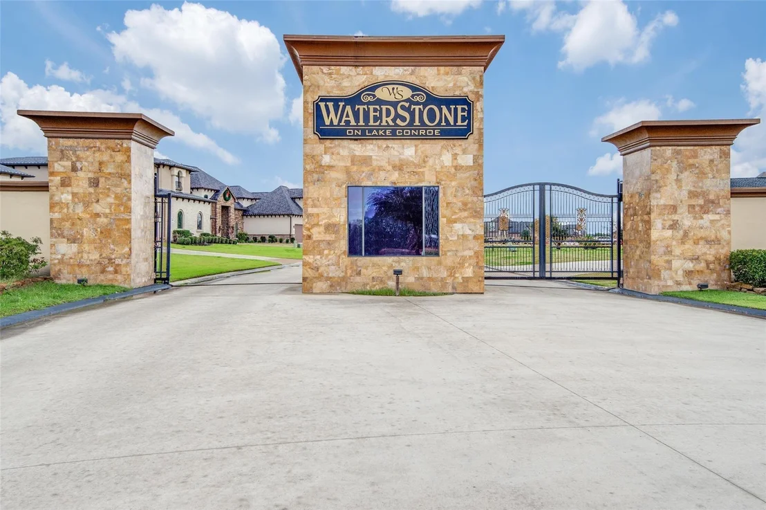 Photo of 116 Waterstone Drive