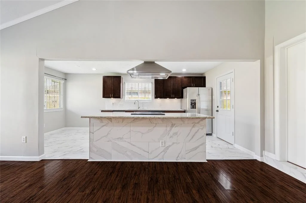 Photo of 7315 Windvine Drive