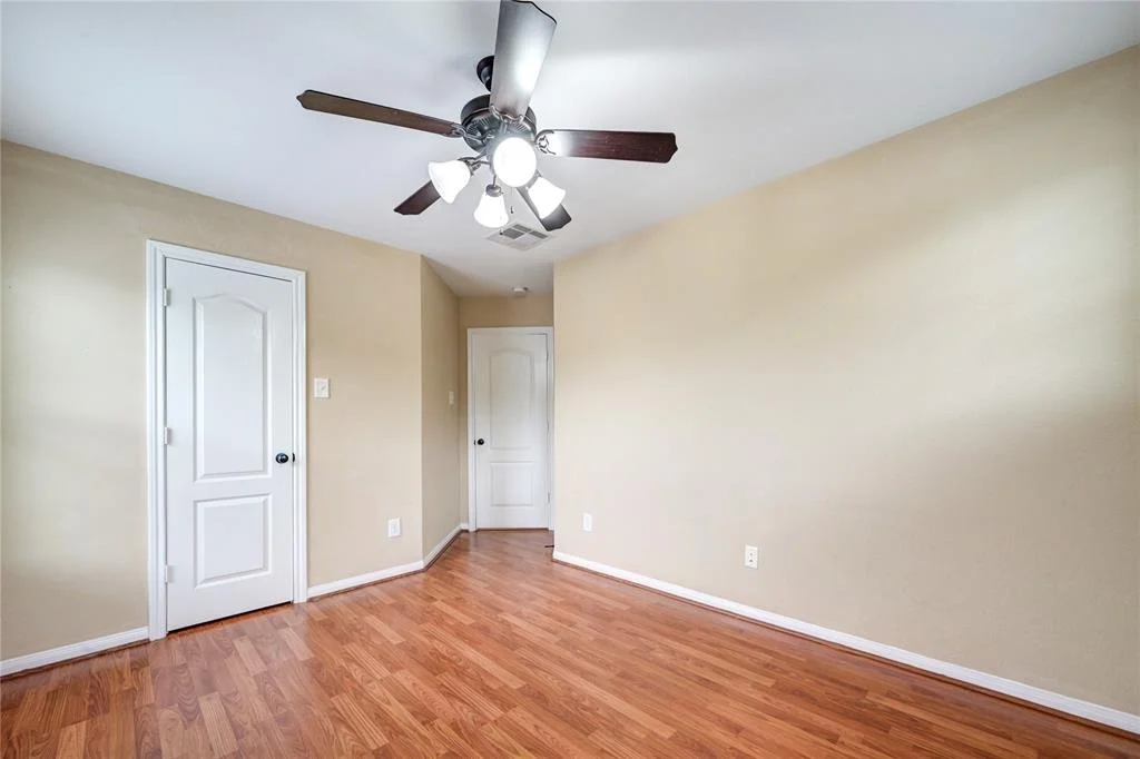 Photo of 6018 Baileys Run Lane