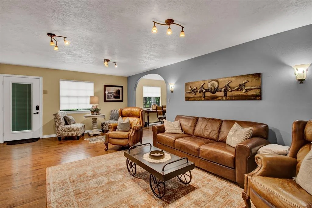 Photo of 22827 Edward Lane