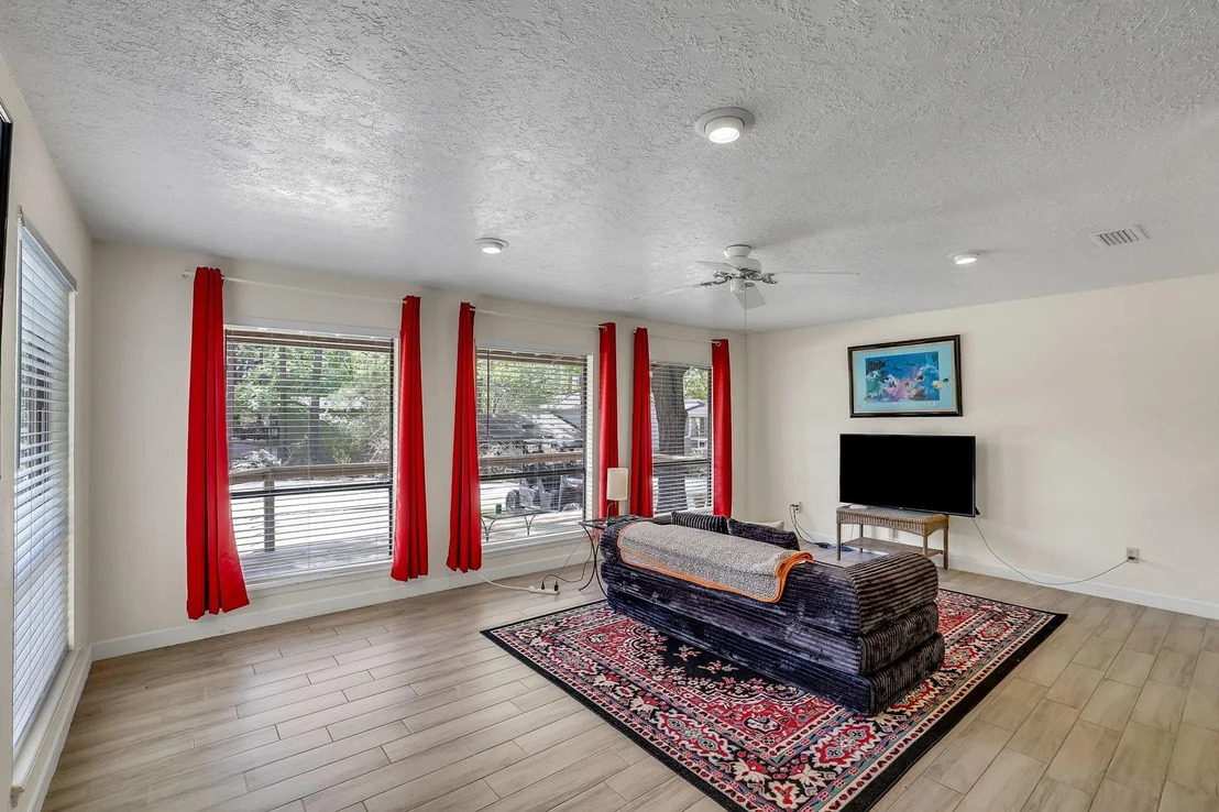 Photo of 111 Harbour Row Drive