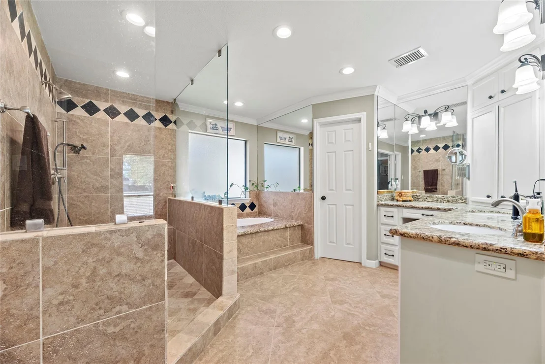 Photo of 1203 Lemm Road 2