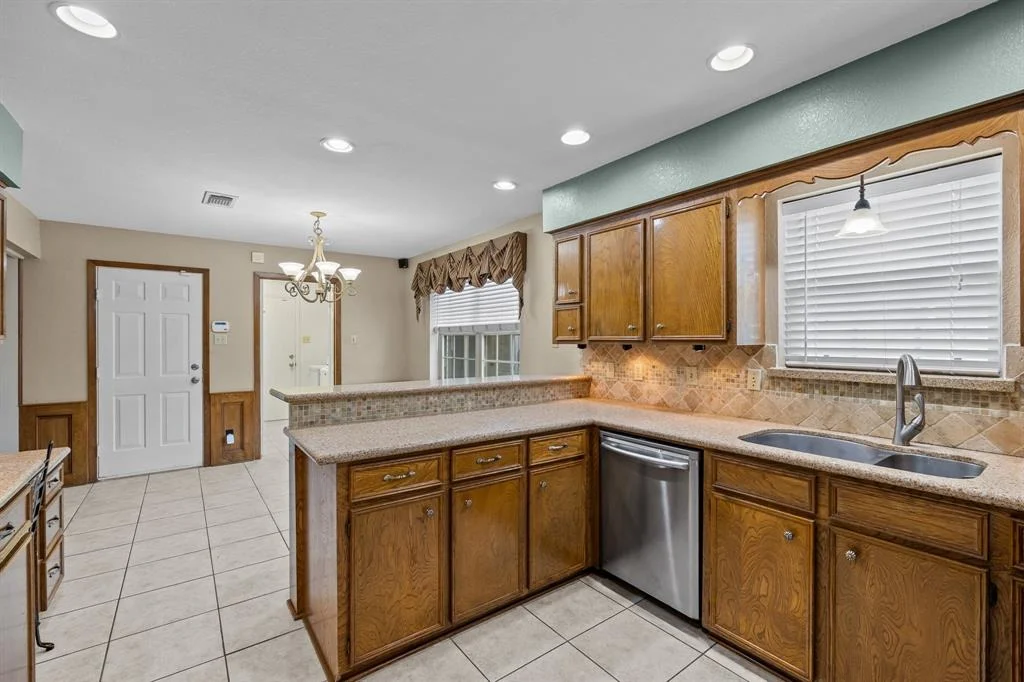 Photo of 2005 E Pine Hill Drive