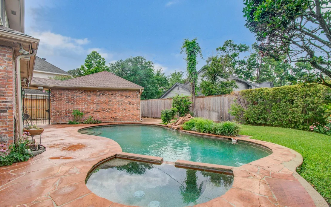 Photo of 2 Hickory Shadows Drive