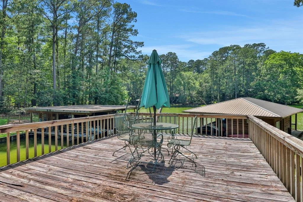 Photo of 1251 Lakeview Estates Drive