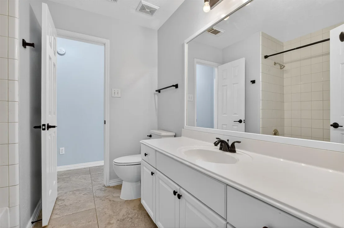 Photo of 2807 Travick Lane