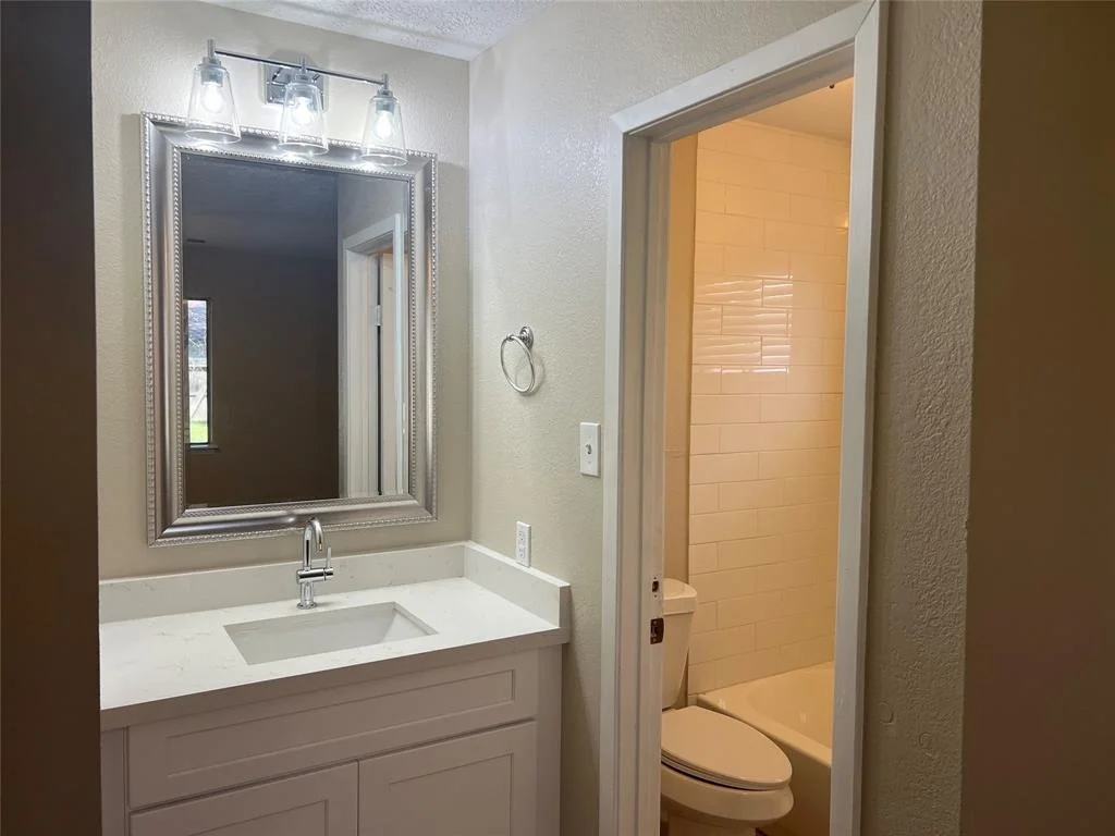 Photo of 4618 Roserock Lane
