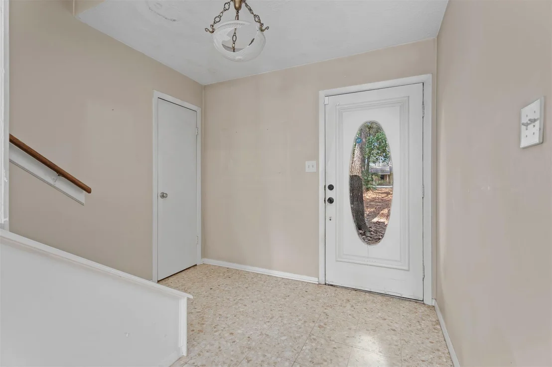 Photo of 2322 Shadow Glen