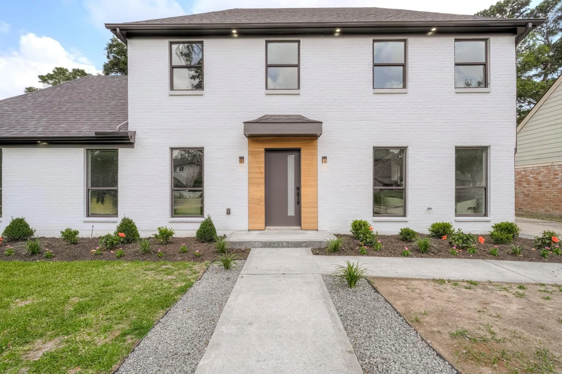 Photo of 3807 Midforest Drive