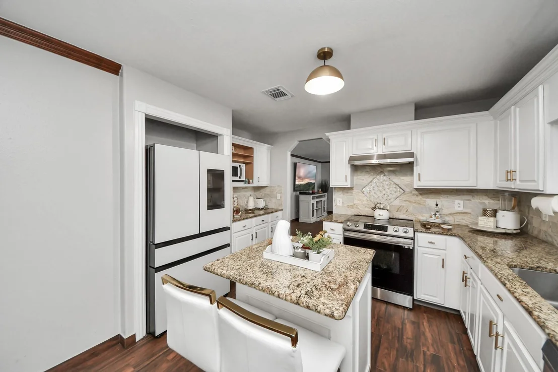 Photo of 21739 Stoney Bluff Lane