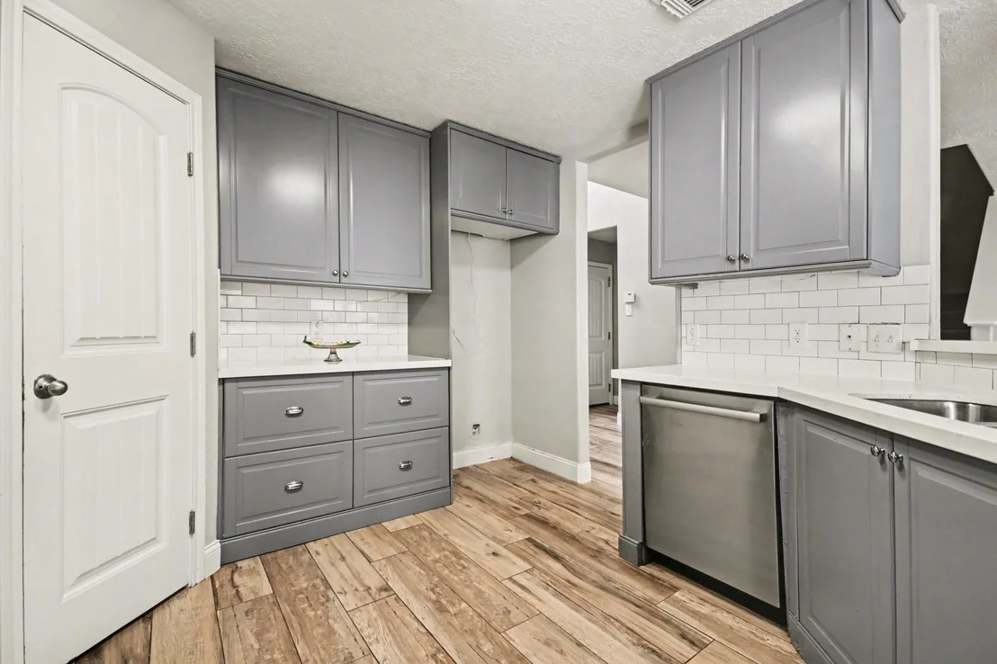 Photo of 6741 River Ridge Lane