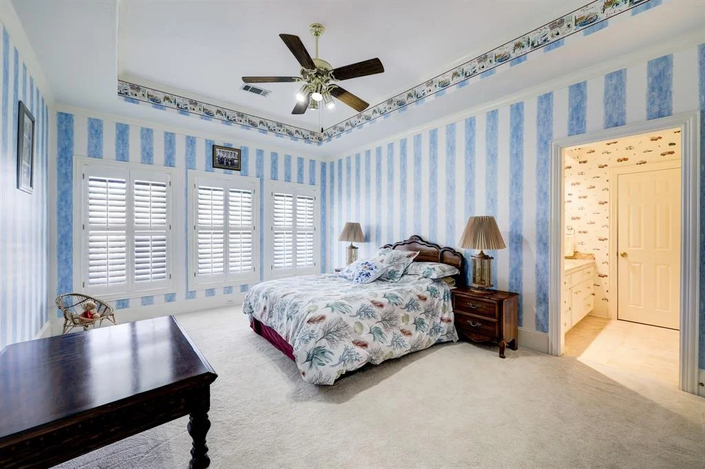 Photo of 25 Beacon Hill
