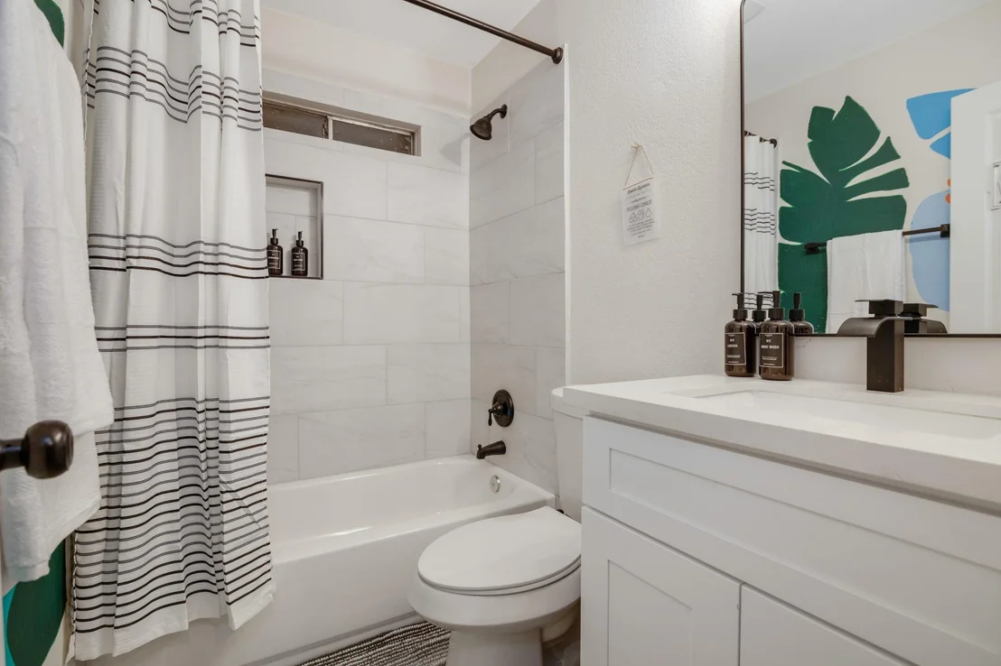 Photo of 5819 Chrystell Lane