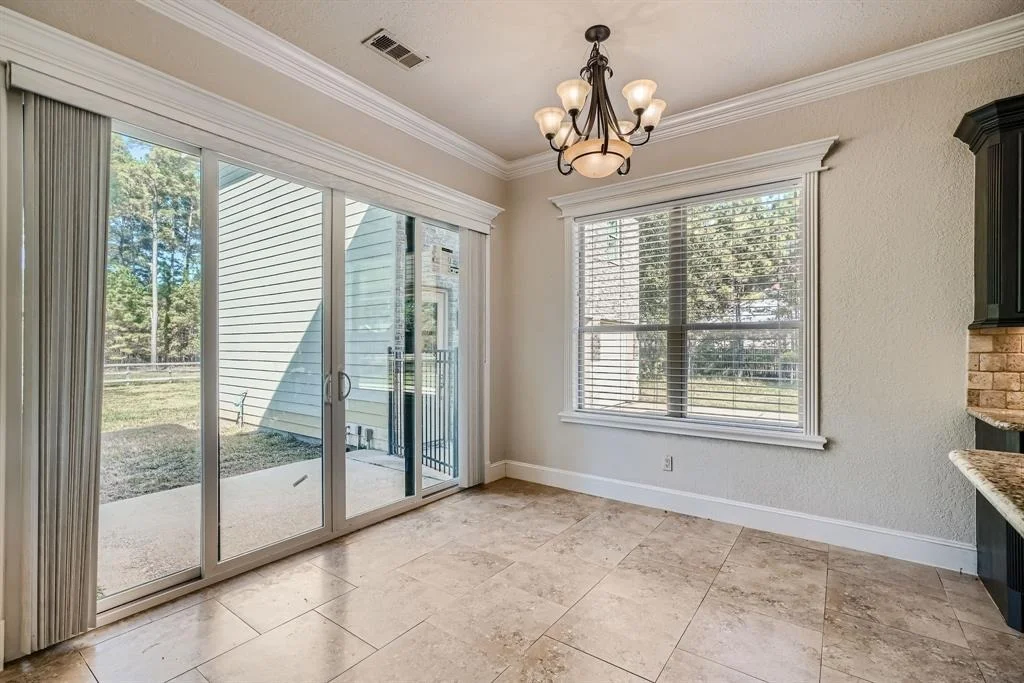 Photo of 6710 Brownbark