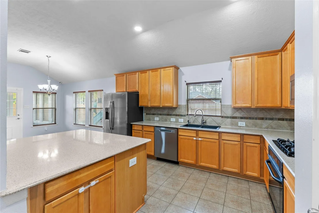 Photo of 18939 Cluster Oaks Drive