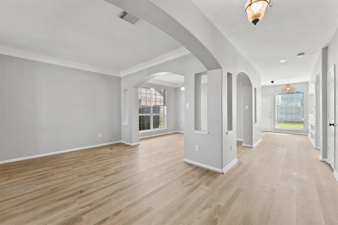Photo of 9107 Huckinston Court