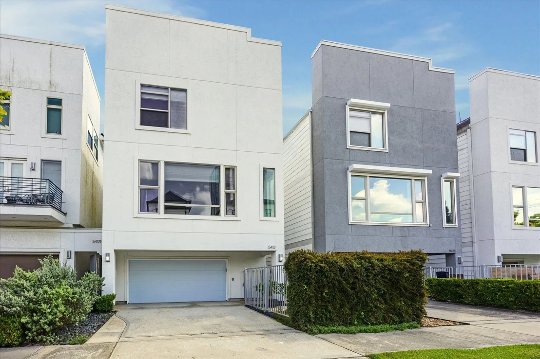 Photo of 5413 Jackson Street