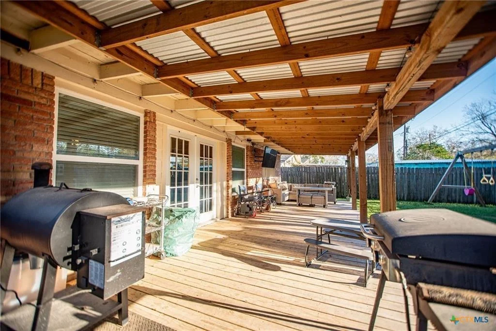 Photo of 535 Travis Street