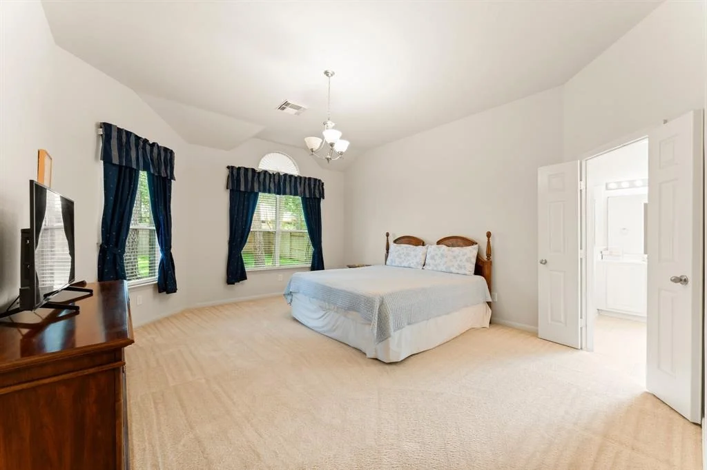 Photo of 7 Cairn Oaks Place