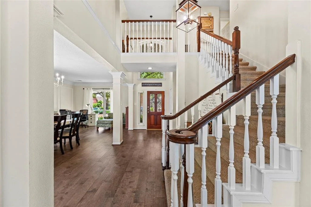 Photo of 1310 Blackthorne Drive