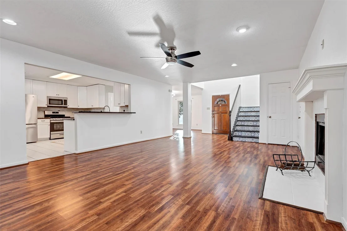 Photo of 2307 Rolling Glen Drive