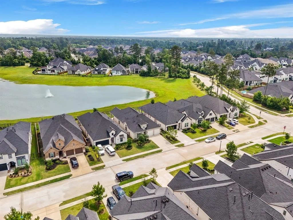 Photo of 28307 Emerald Bend