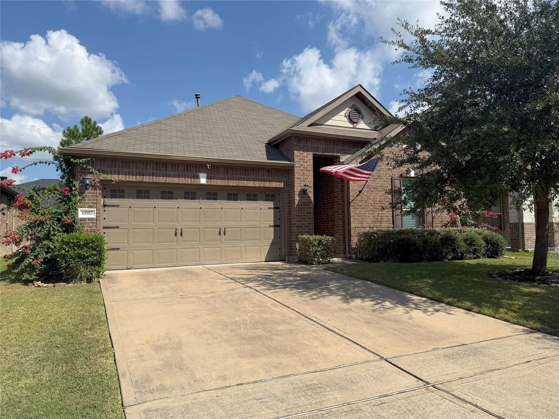 Photo of 6003 Rivergrove Bend Drive