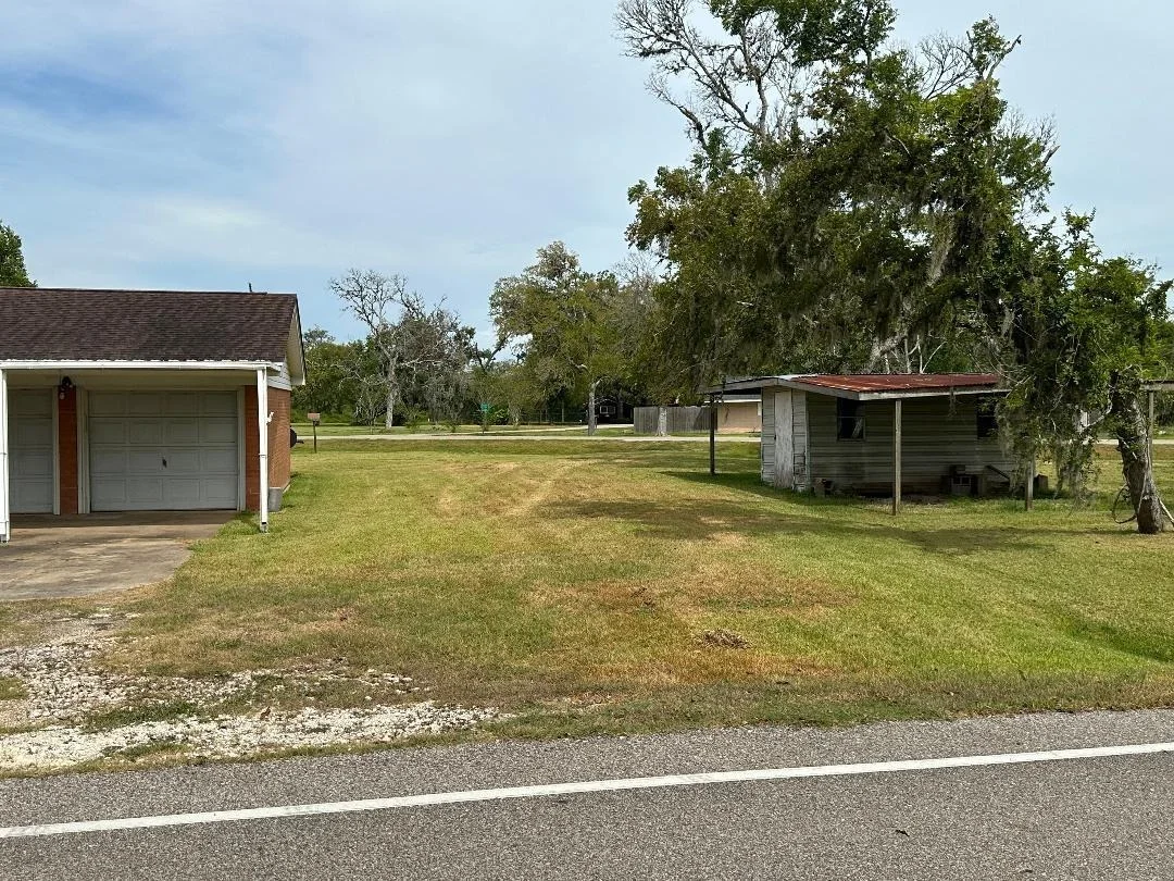 Photo of 304 Edgewater Drive