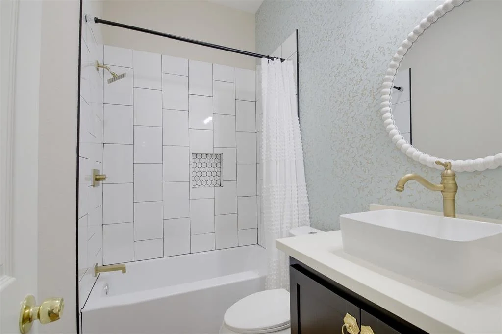 Photo of 1127 Peter Pine Street