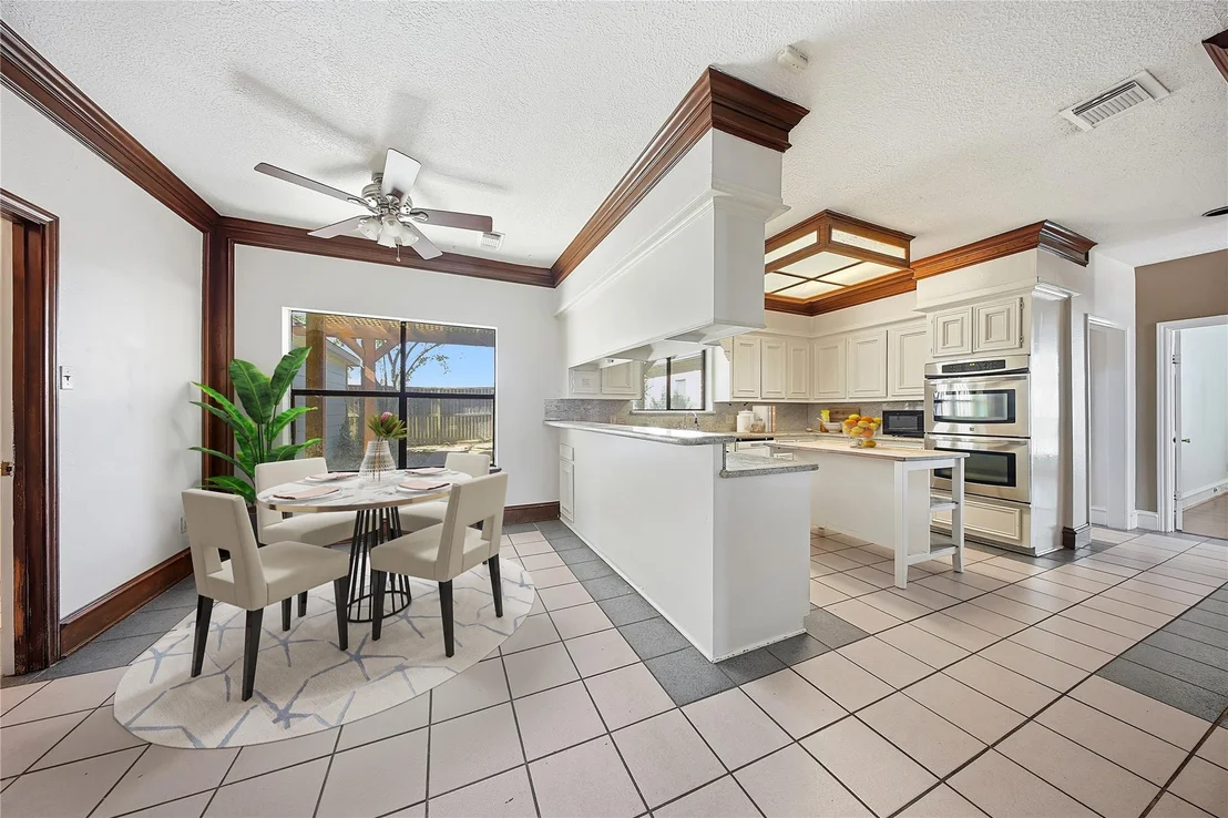 Photo of 7331 Athlone Drive